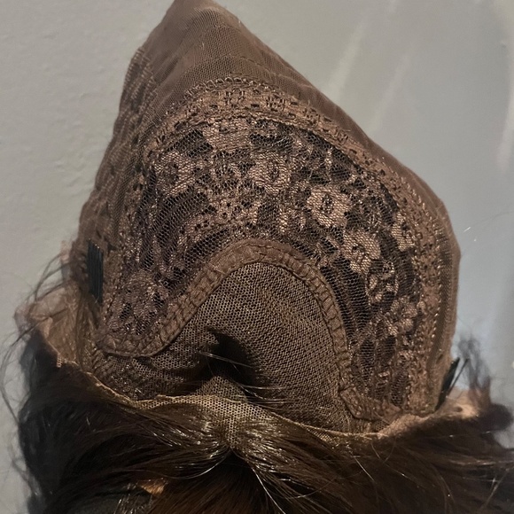 Chelsey Smith Synthetic LONG Wig - Picture 6 of 8